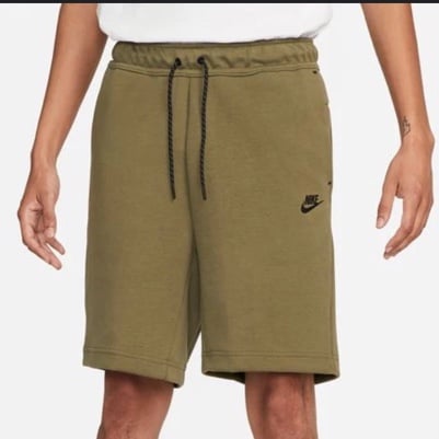 NIKE SPORTSWEAR TECH FLEECE SHORTS
