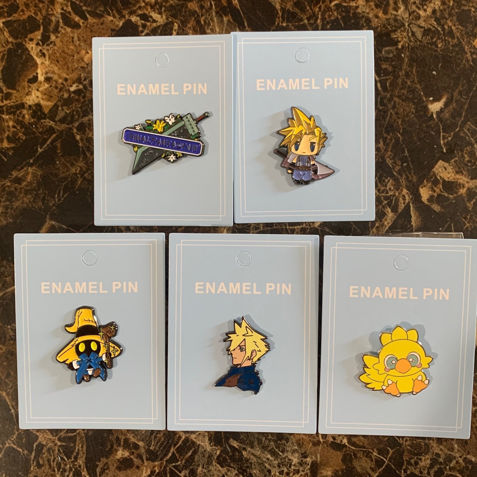 Final Fantasy VII pin set