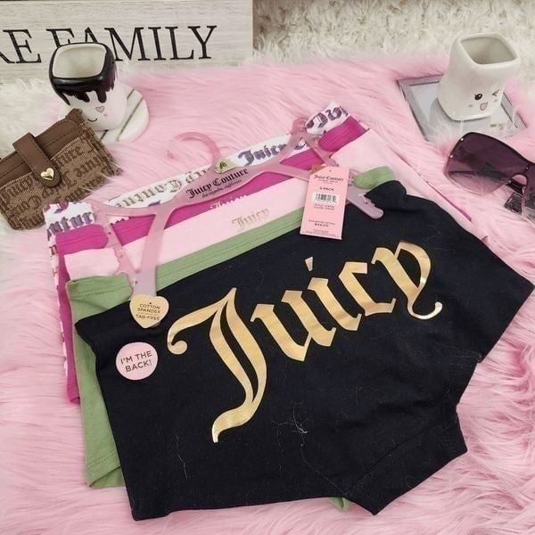 NWT {Juicy Couture} Intimates 5 Pack Multicolor Logo all Over Large NWT Z6678