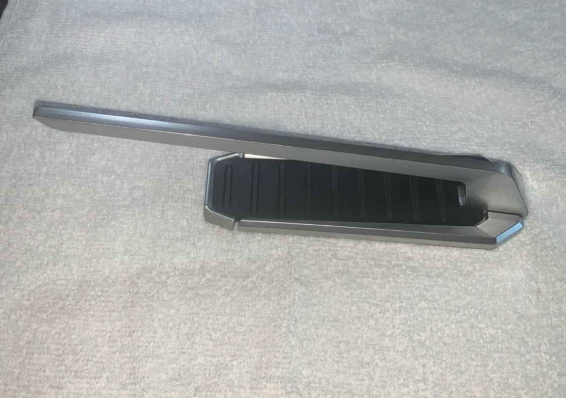 Disney Star Wars Lightsaber Display Stand with 2 clips