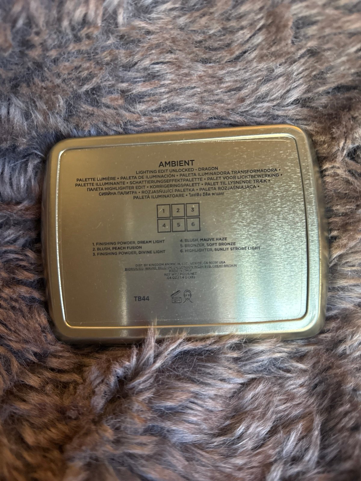 Hourglass palette - detail