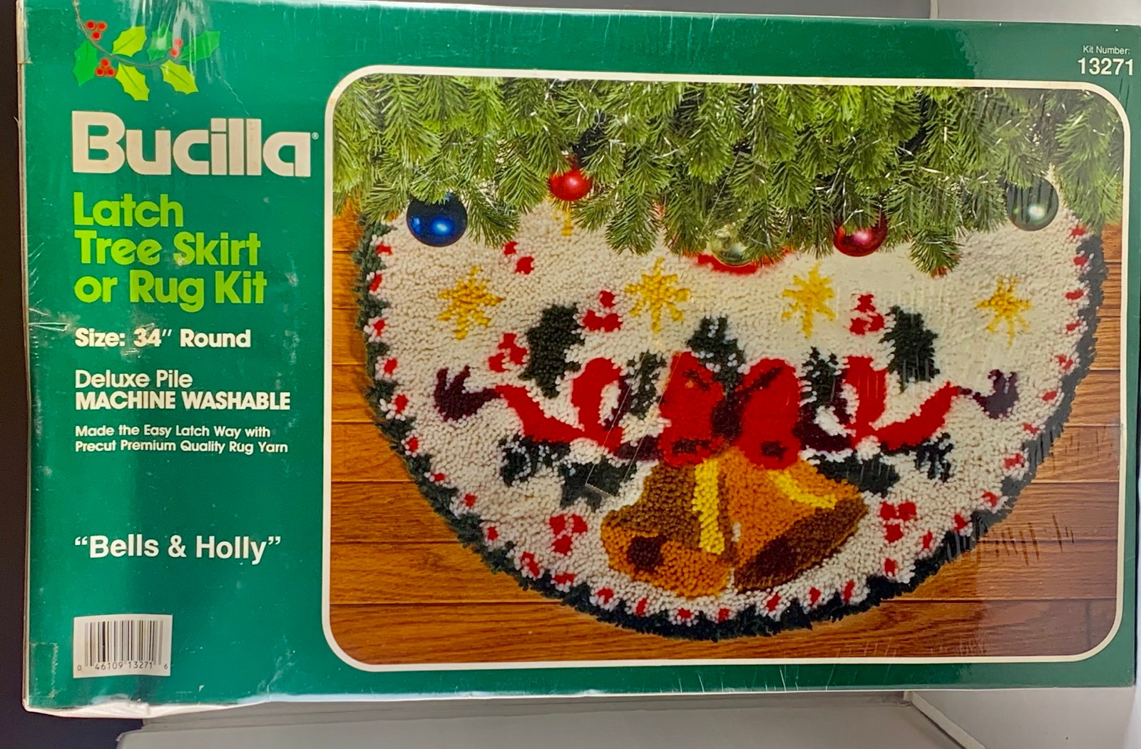Vintage Bucilla Latch Tree Skirt/Rug Kit Factory Sealed NIB