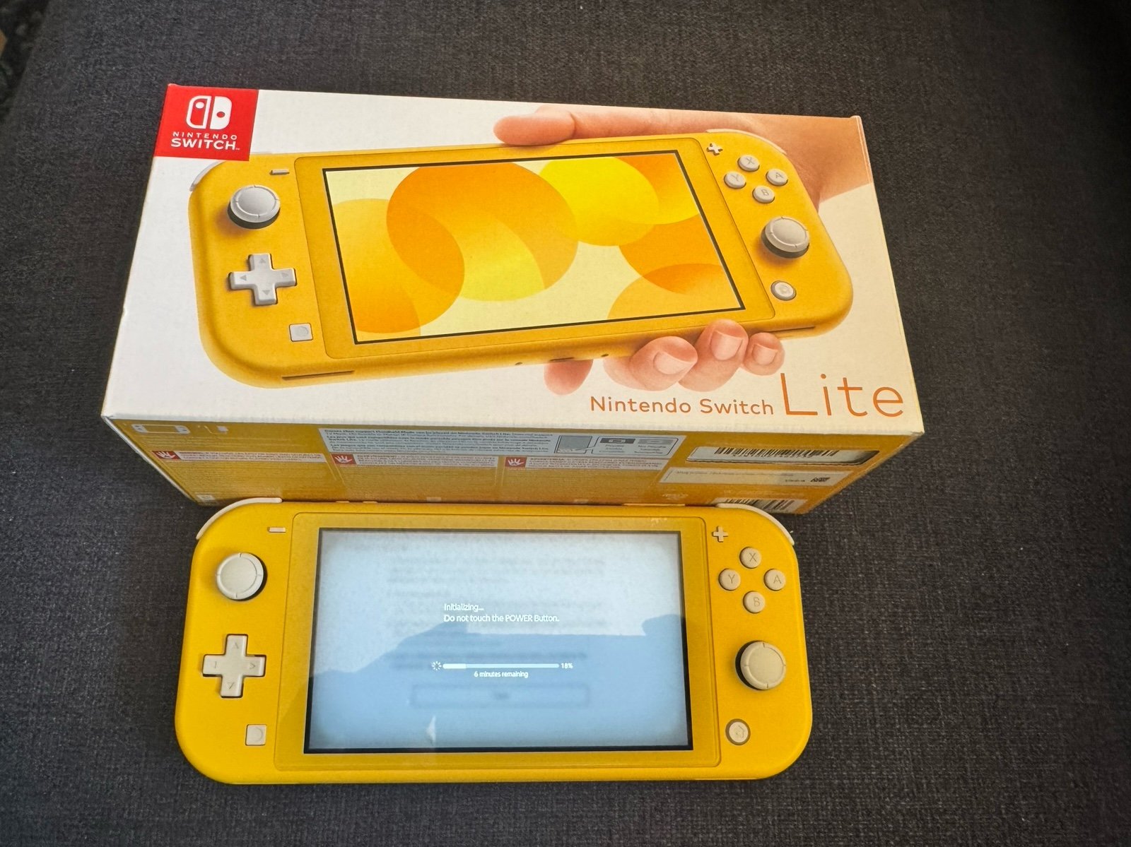 Nintendo Switch Lite - Yellow