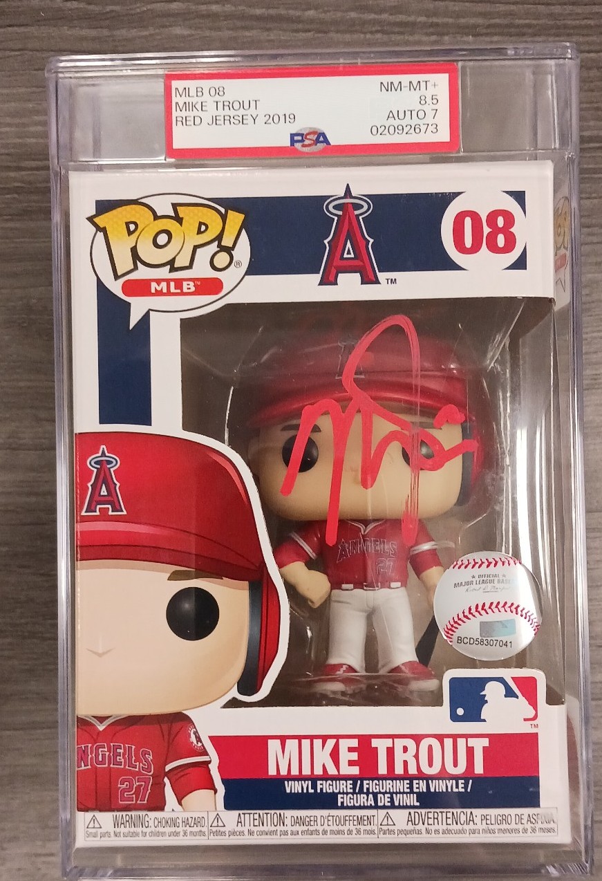 Signed and Graded Mike Trout Funko Pop 08