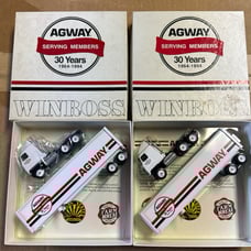 Winross Agway 30 Year Ann. Set - 2 pack