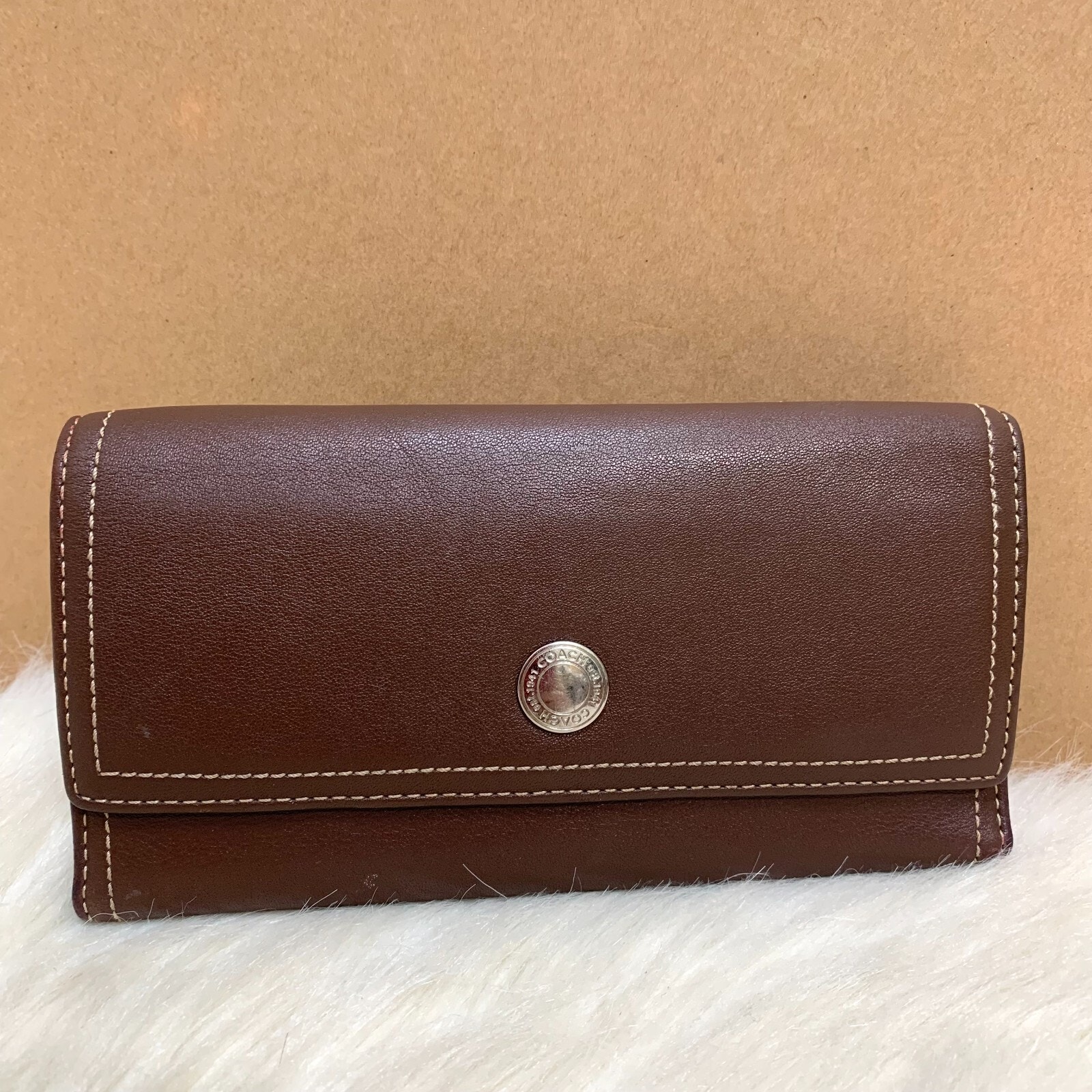 COACH Mahogany Brown Leather Vintage Trifold Continental Checkbook Wallet