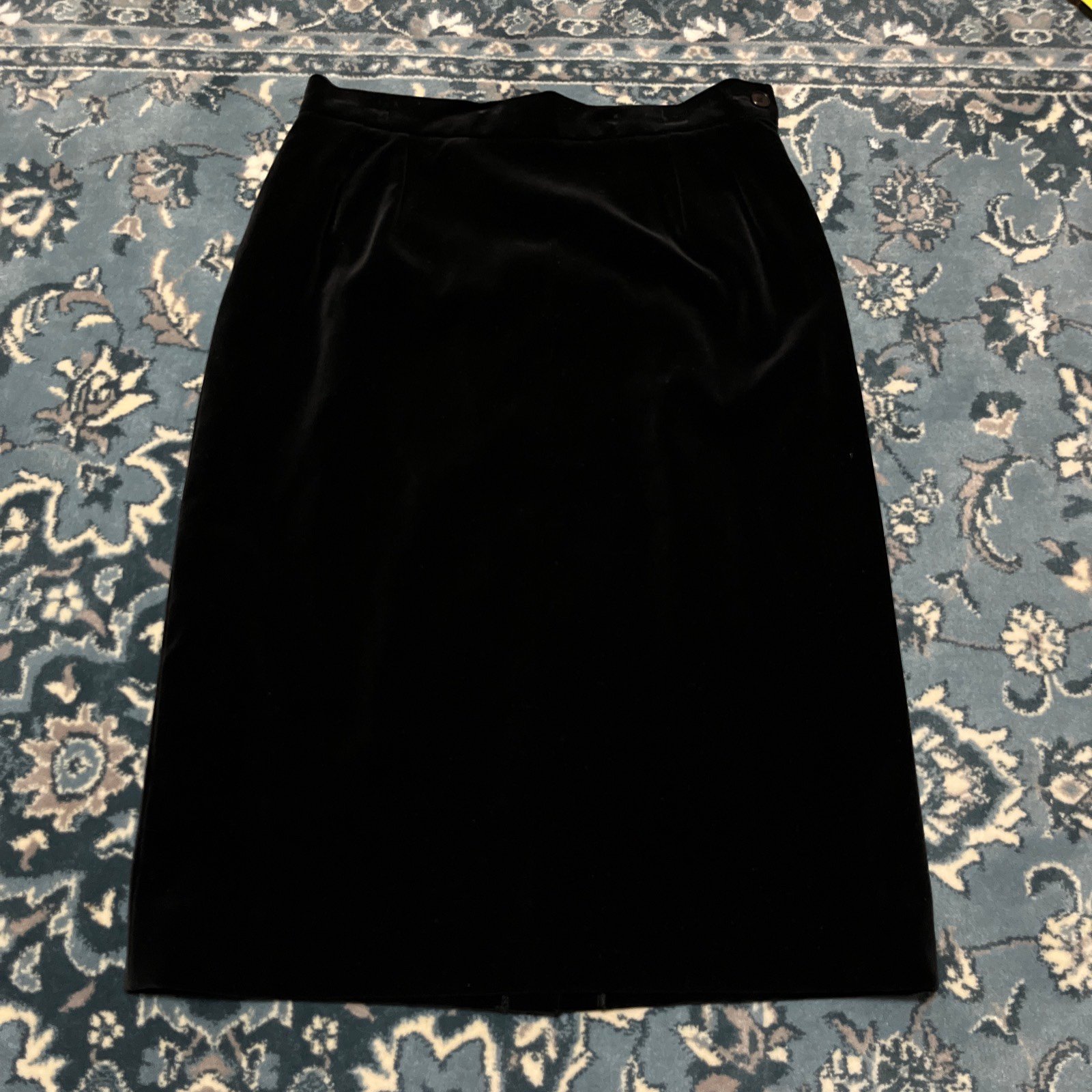 Yves Saint Laurent Encore Velvet Knee Length Skirt - Vintage - Size 12 - NWT