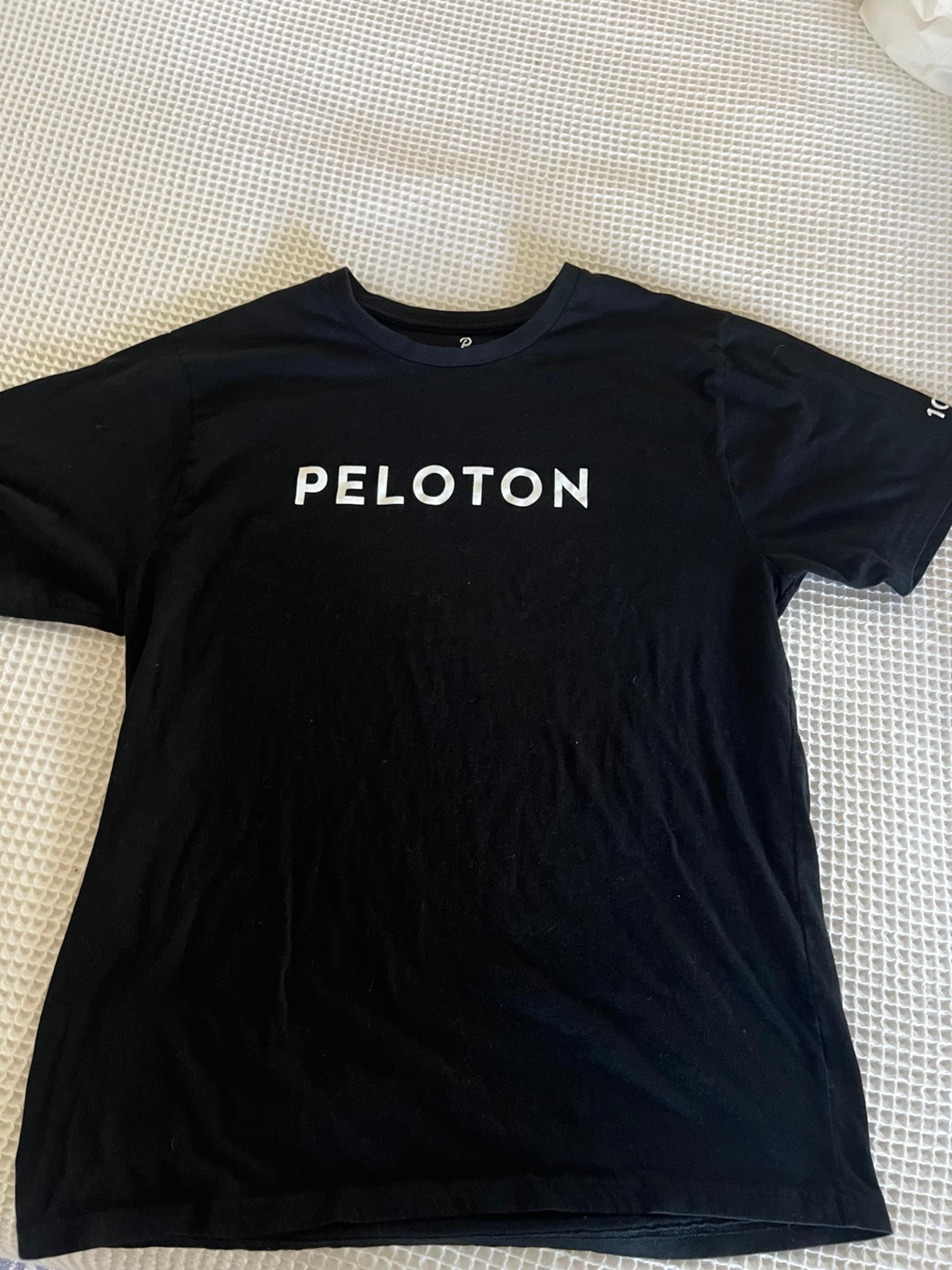 Peloton T-Shirt Womens XL  100 Black Crewneck Athletic Short Sleeve Black