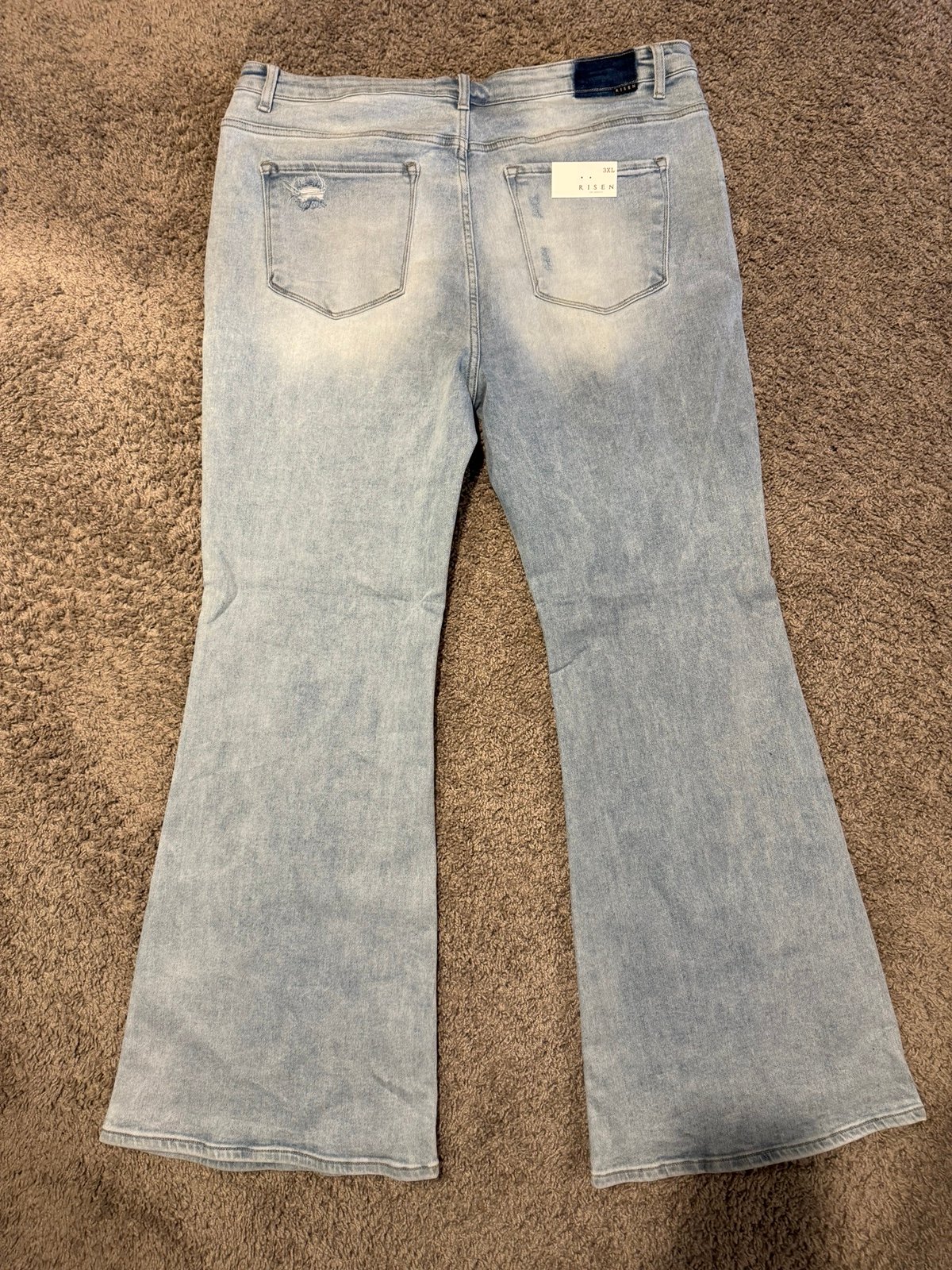 Risen Mid Rise Light Wash Button Down Flare Jeans NWT Plus Size 3XL/22W