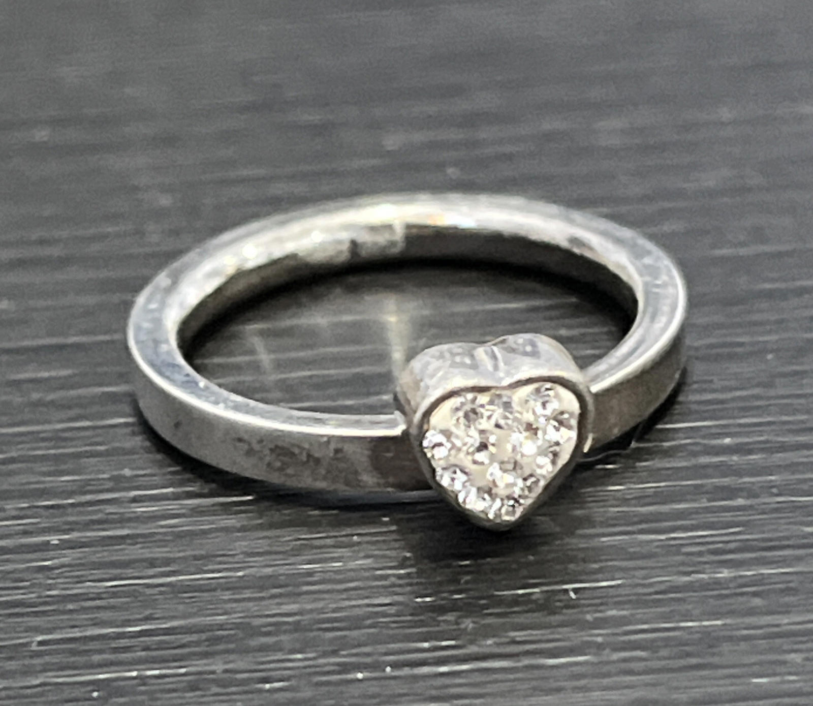 Folli Follie Sterling Silver 925 Clear Zircon Heart Band Ring Size 7 C32