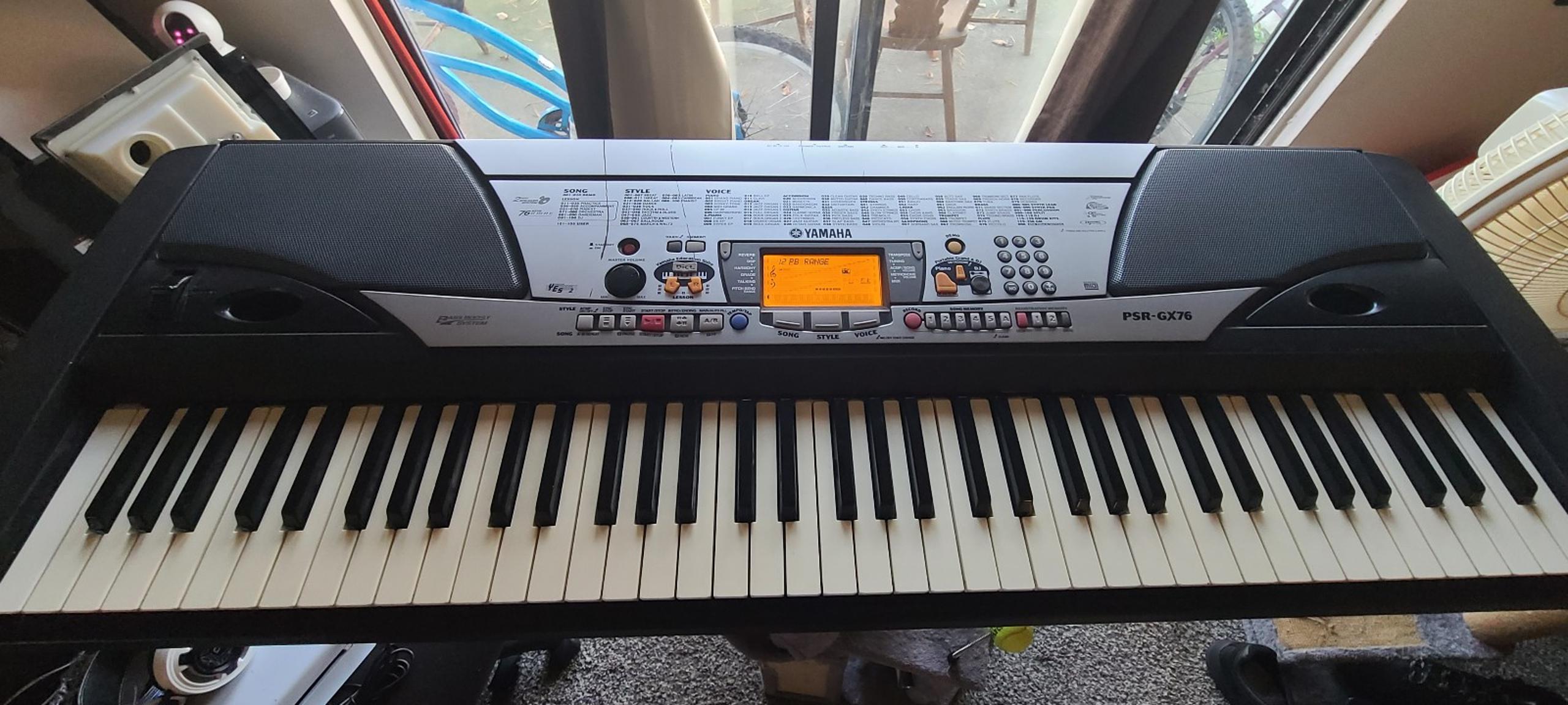 Yamaha PSR GX76 Portable Keyboard