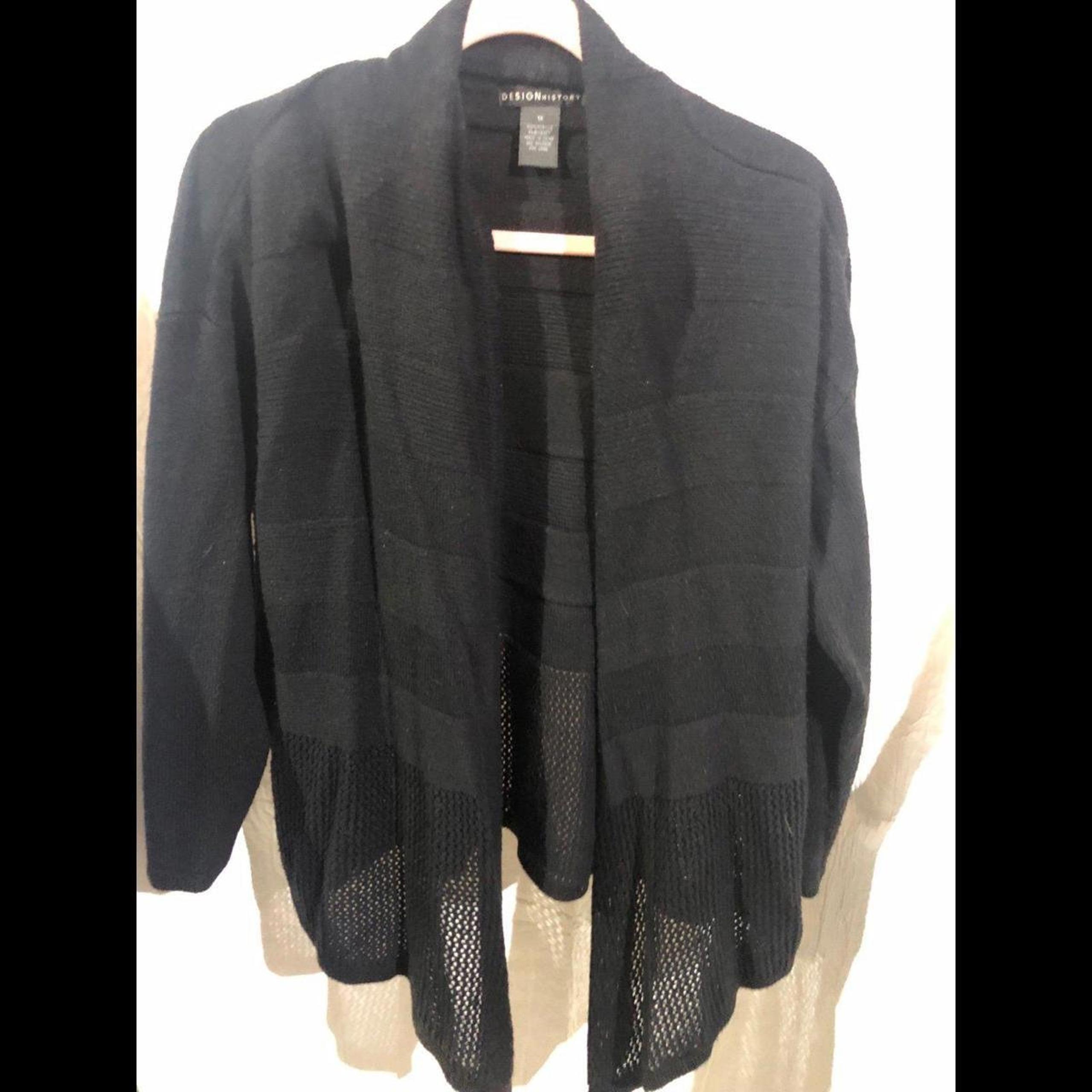 DESIGN HISTORY Women's Black Open Front Cardigan - Size XL