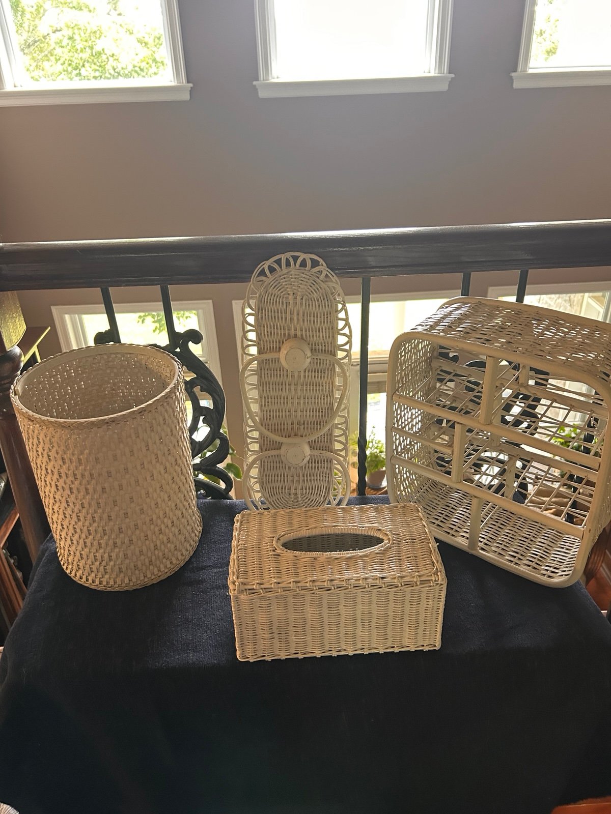 Vintage 4 piece wicker bathroom set