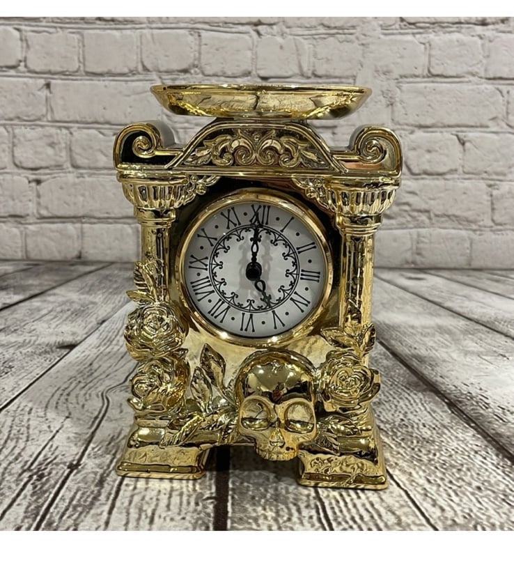 2 Bath and body work skull clock candle holders