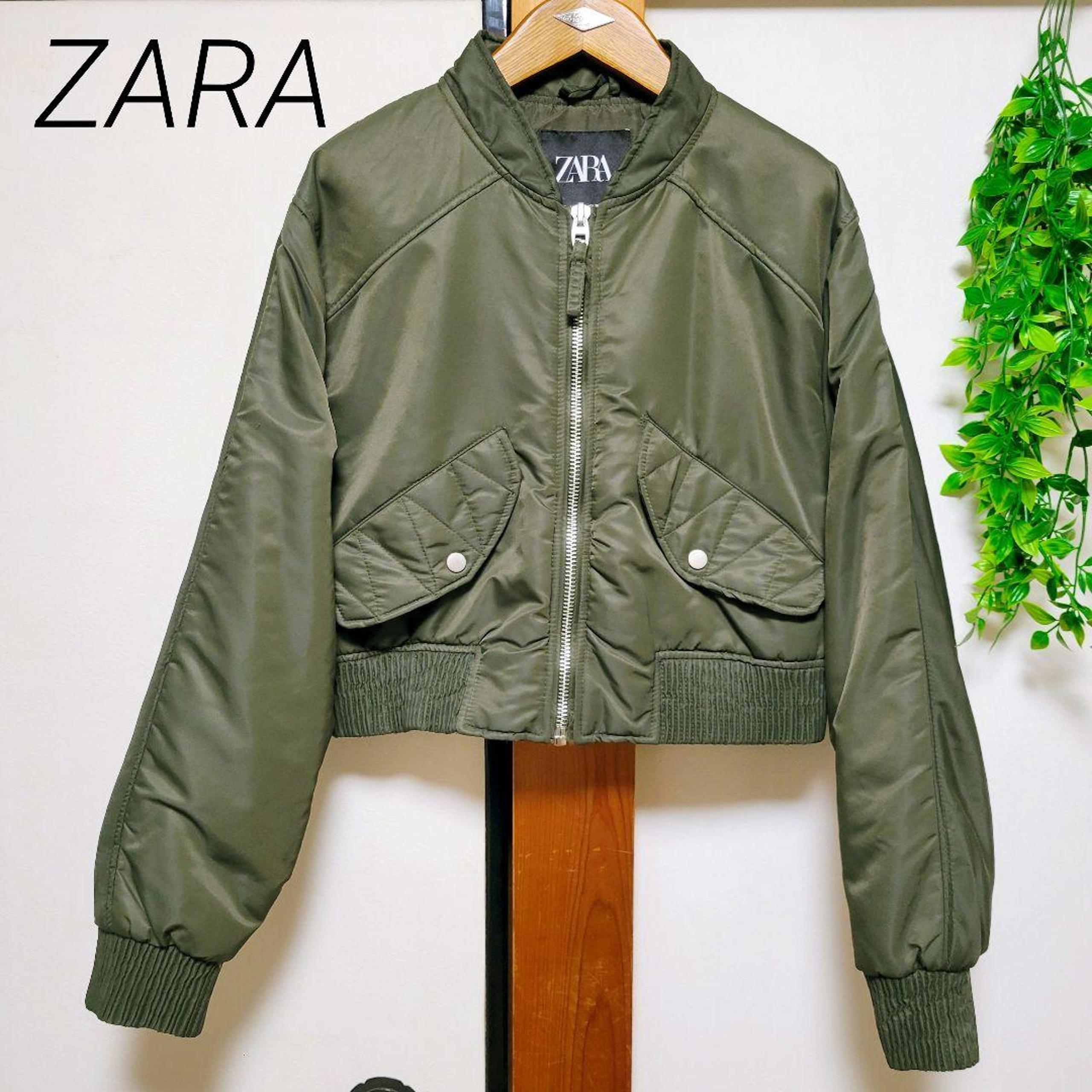 ZARA Water-Repellent Cropped Bomber Jacket MA-1