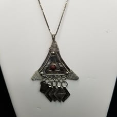 Vintage Necklace Silver Indian Red Stone