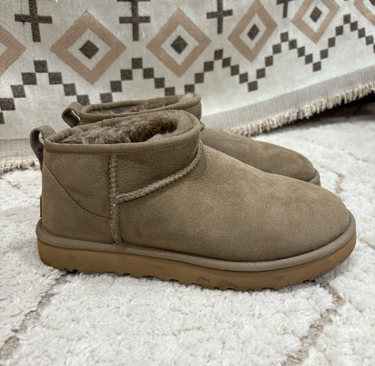 UGG Ultra Mini Boot Antelope Size 8