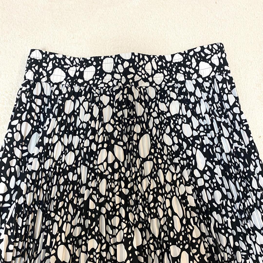 HYKE Hike Pebble Printed Skirt
