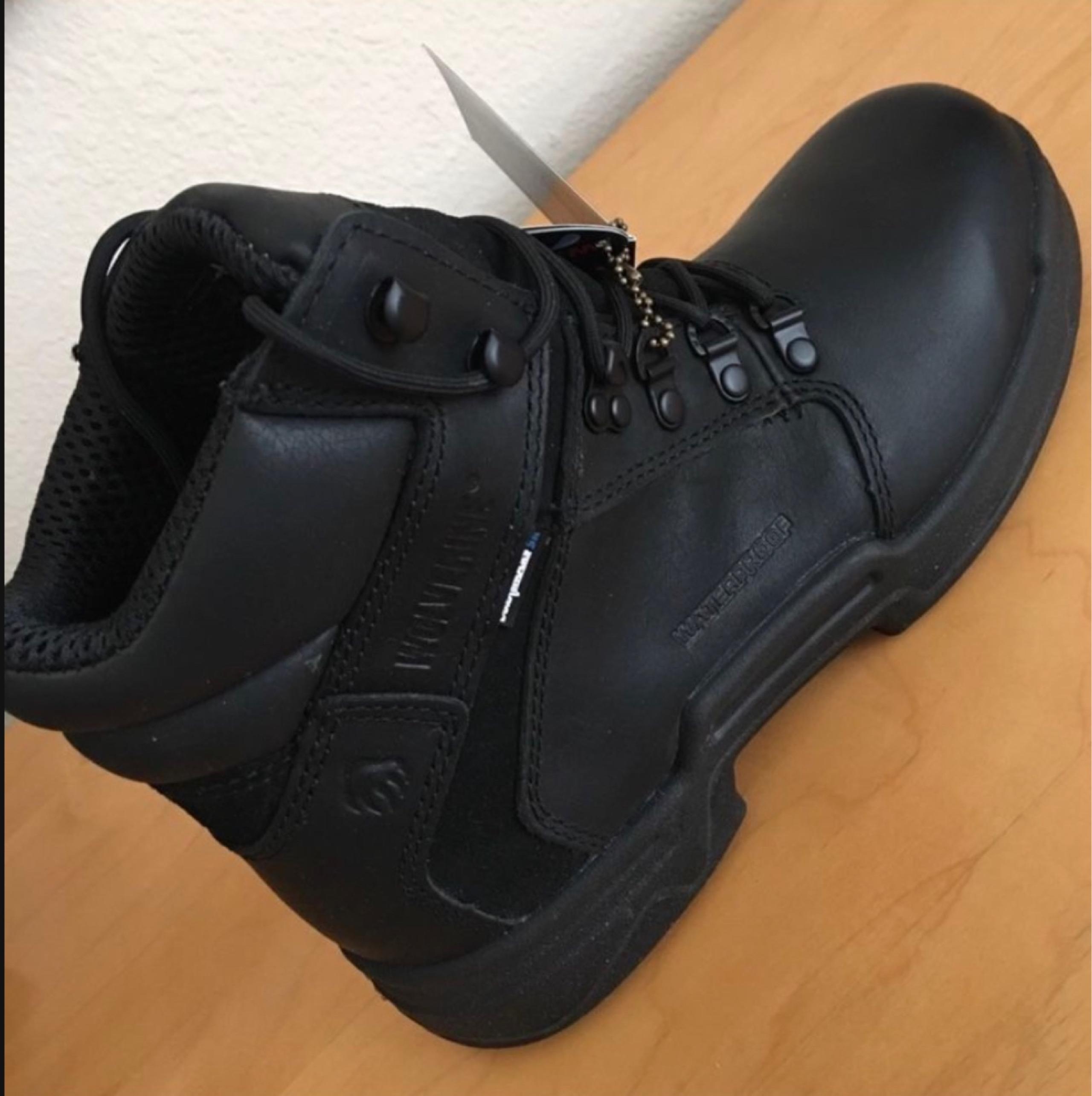 Men’s Wolverine griffin Work Boots Size 8, 11 New In Box