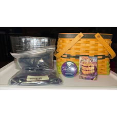 Longaberger 1998 Collector’s Club Collector’s Edition Harbor Basket Set