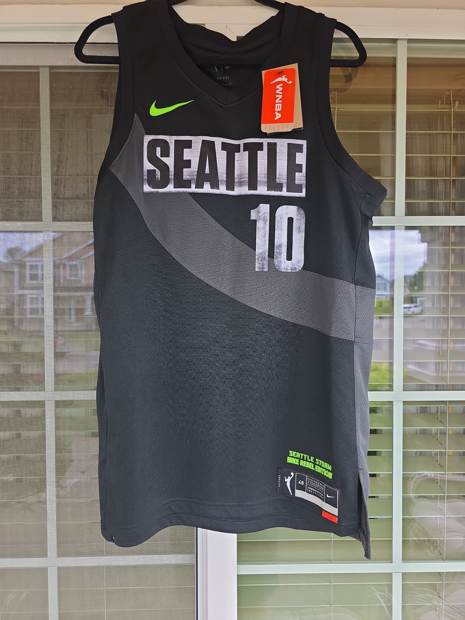 Nike WNBA Seattle Storm Sue Bird #10 Rebell Edition Victory Jersey Size Large 48