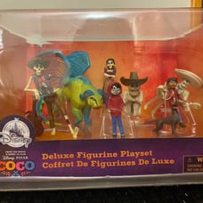 Coco Delux figurine playset