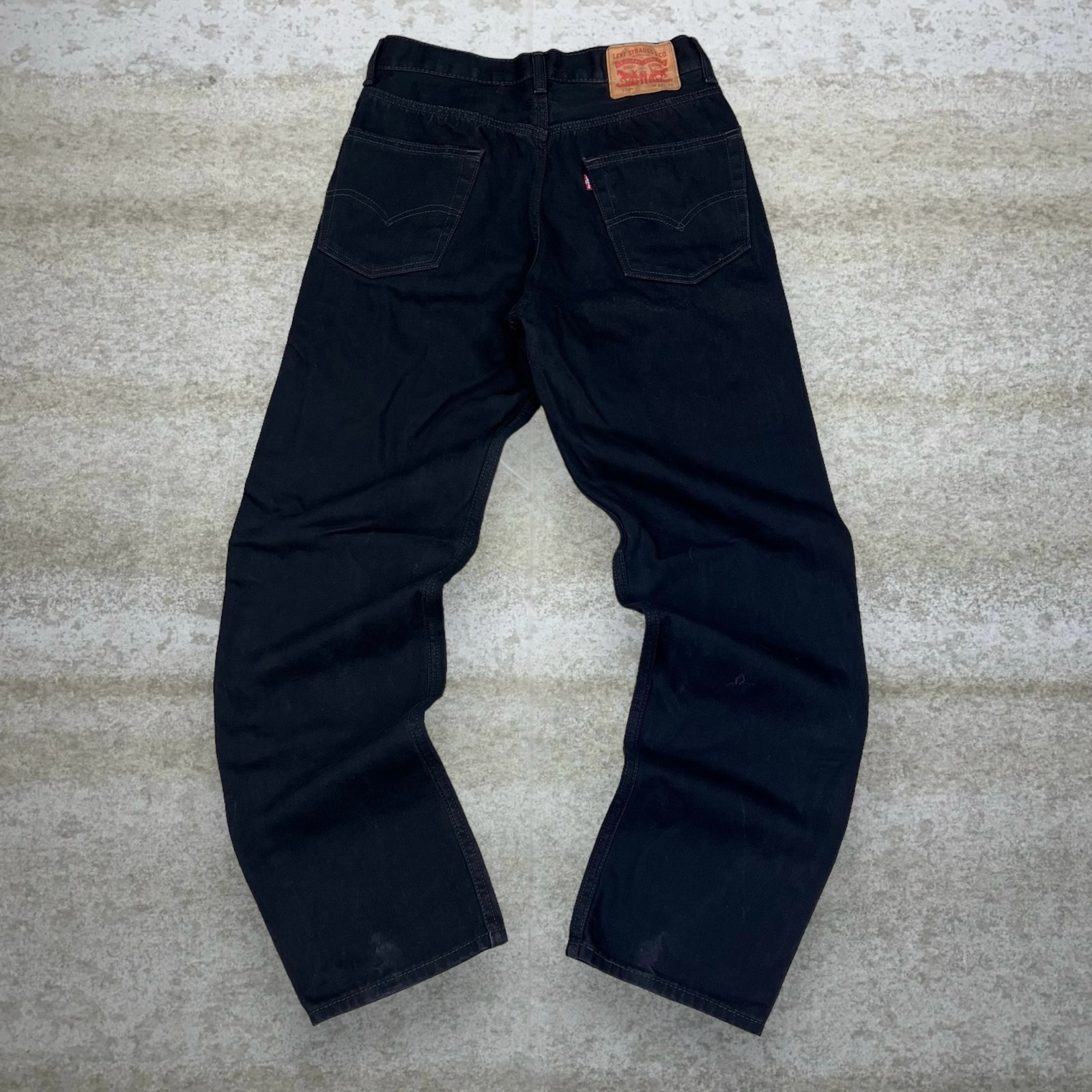 Levis Jeans 550 Relaxed Fit Jet Black Wash Denim Red Tab