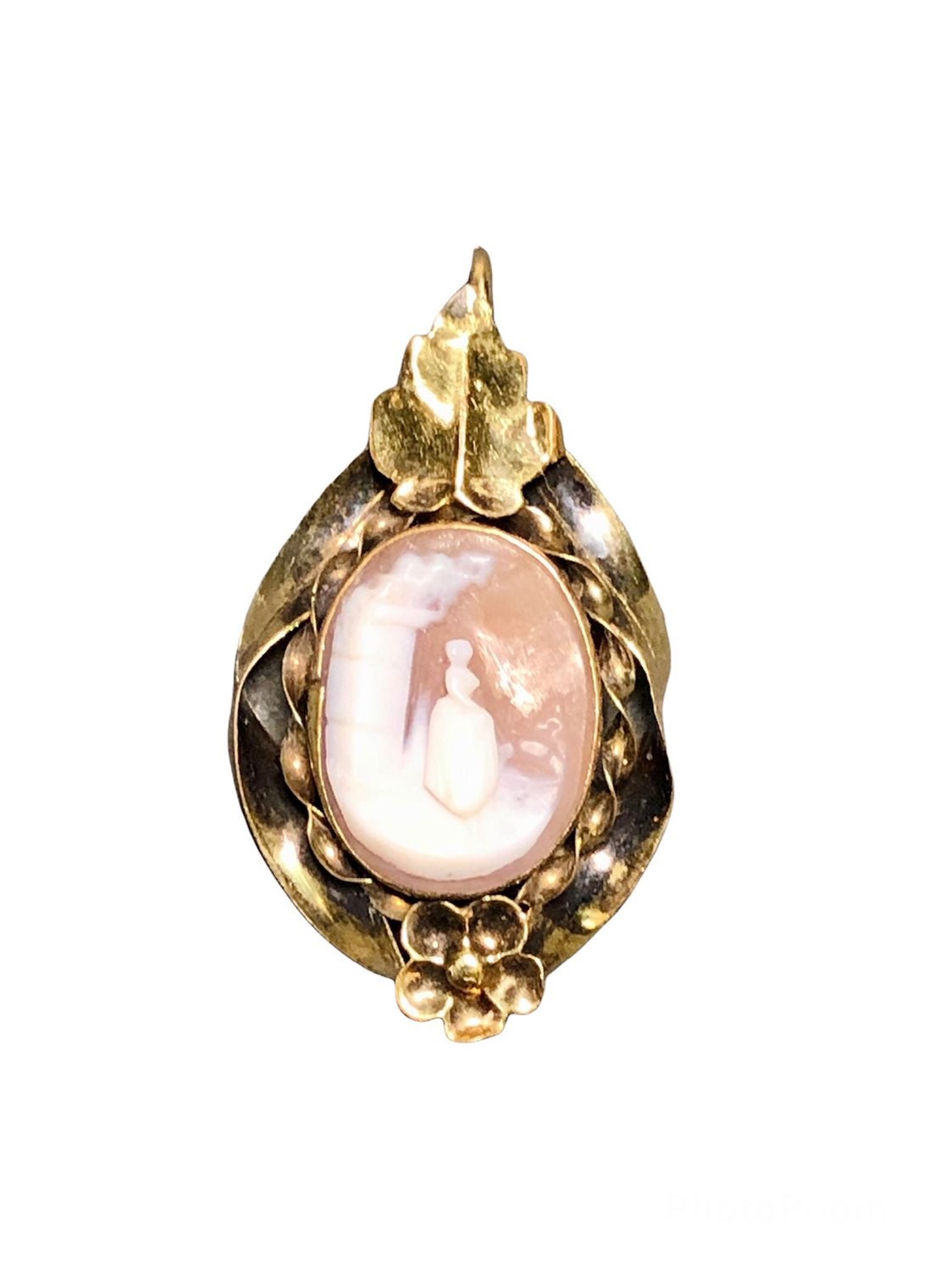 Antique Victorian Cameo Pendant