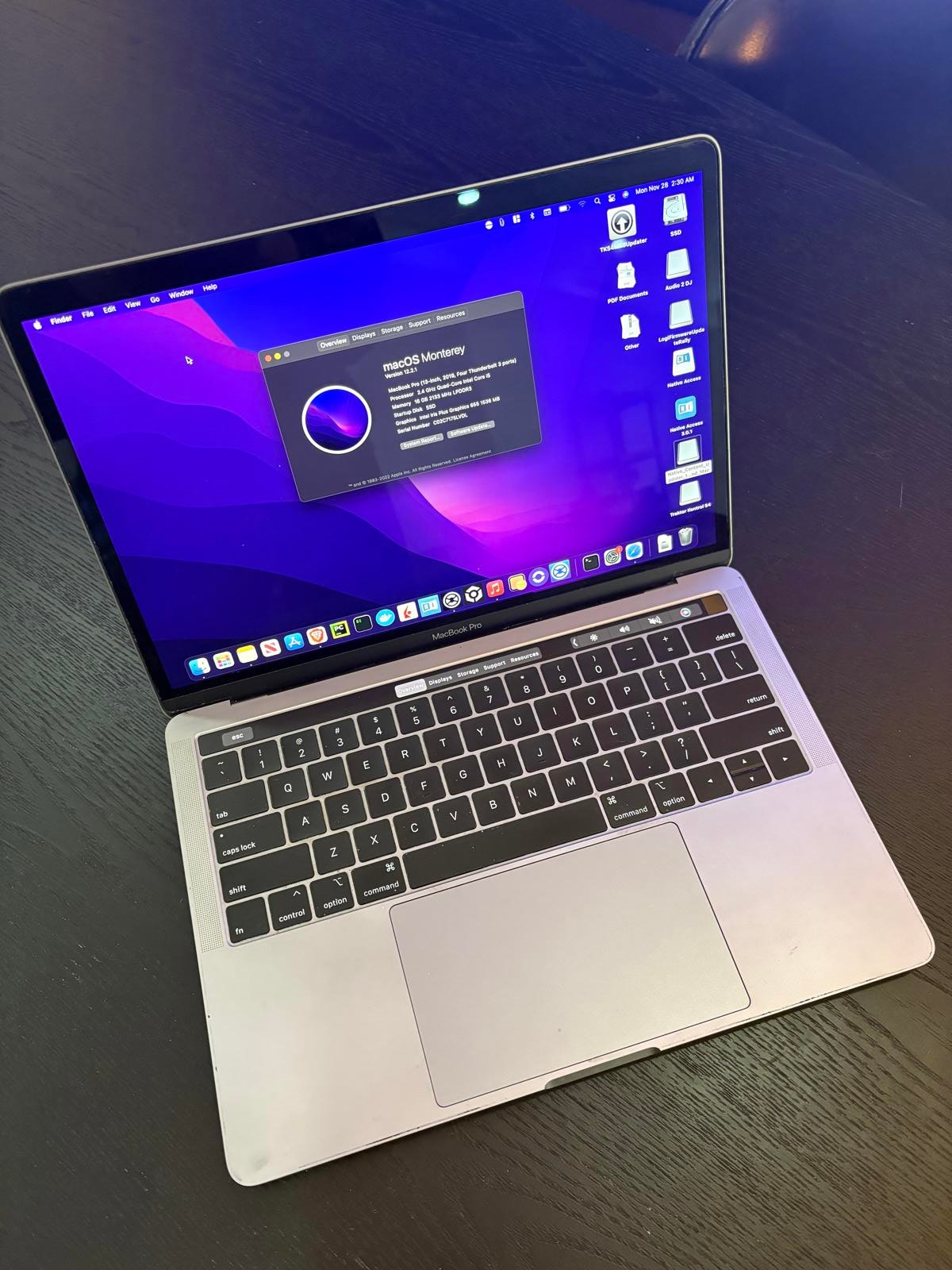 Apple MacBook Pro 13-inch (2019) Silver 256GB SSD Excellent