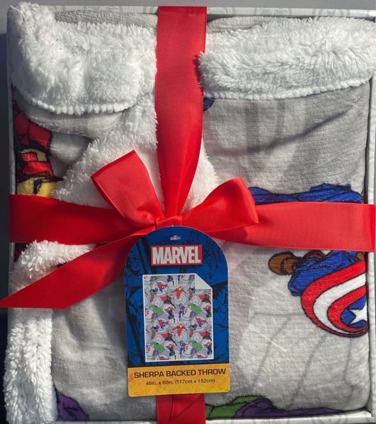 DISNEY MARVEL SHERPA BACKED BLANKET GIFT SET HULK, CAPTAIN AMERICA, IRONMAN NEW