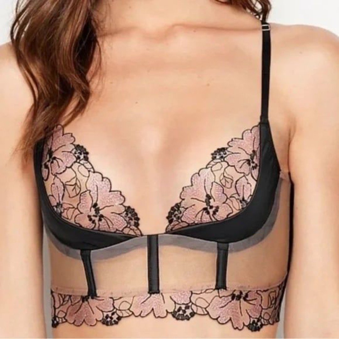 Victoria’s Secret Very Sexy Lightly Lined Quarter Cup Longline Bra Size 32C