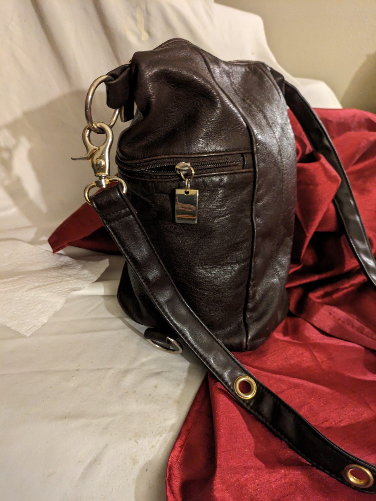 Hilliard Hanson Shoulder Bag