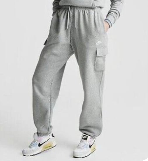 NIKE Oversize Fleece Cargo Sweatpants NWT