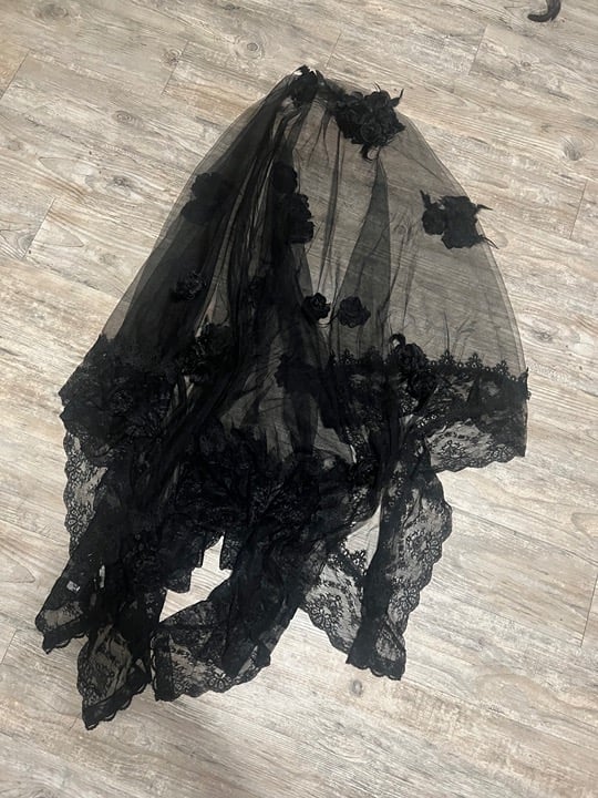 Punkrave Black Floral Veil