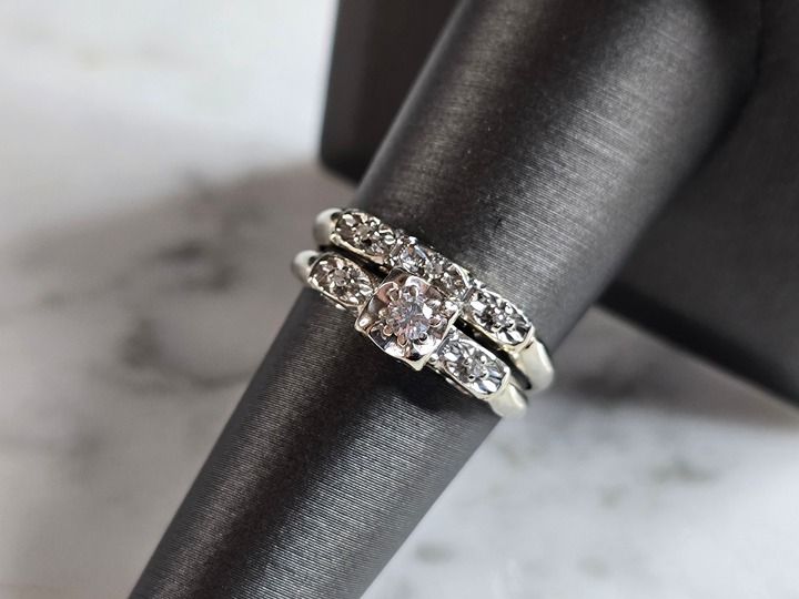 Womens Vintage Estate 14K White Gold Diamond Ring, 3.7g E7934