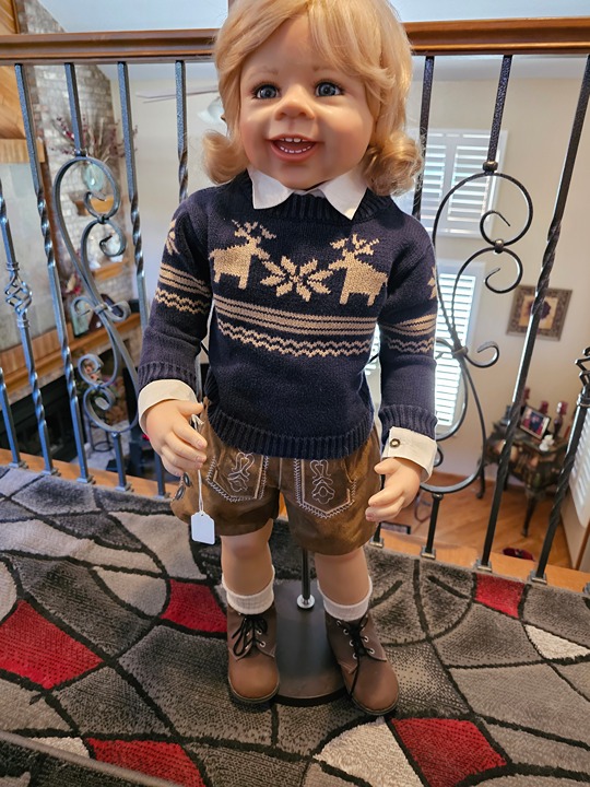 35 Marty - Masterpiece Doll