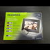 Insignia 7” Digital Picture Frame with Remoter & 2 Gb Storage new