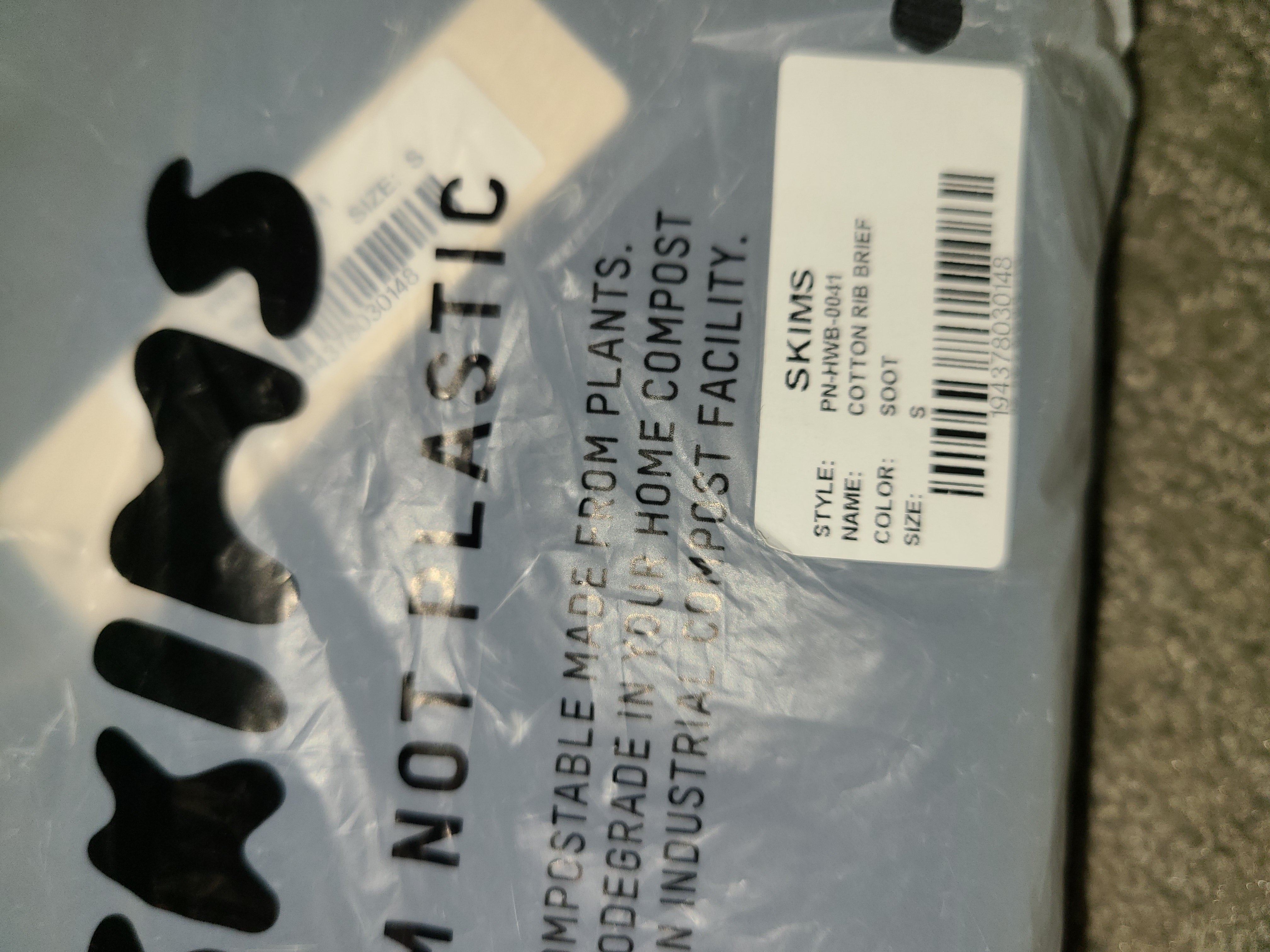 Skims briefs
