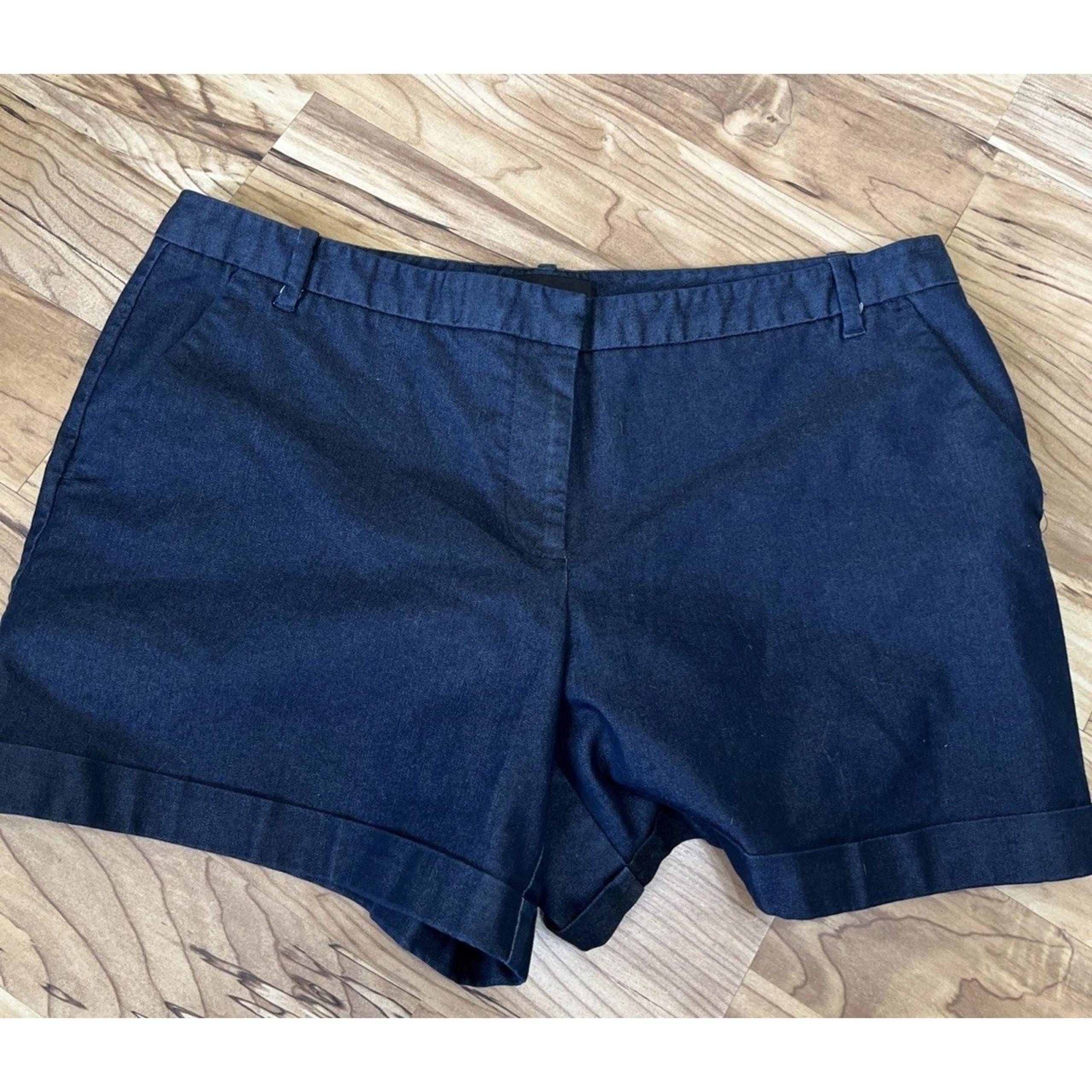 Attention Shorts Womens Size 14 Blue Contemporary Fit Flat Front Casual
