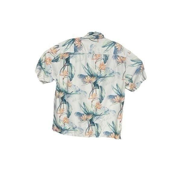 Tommy Bahama 100% silk shirt