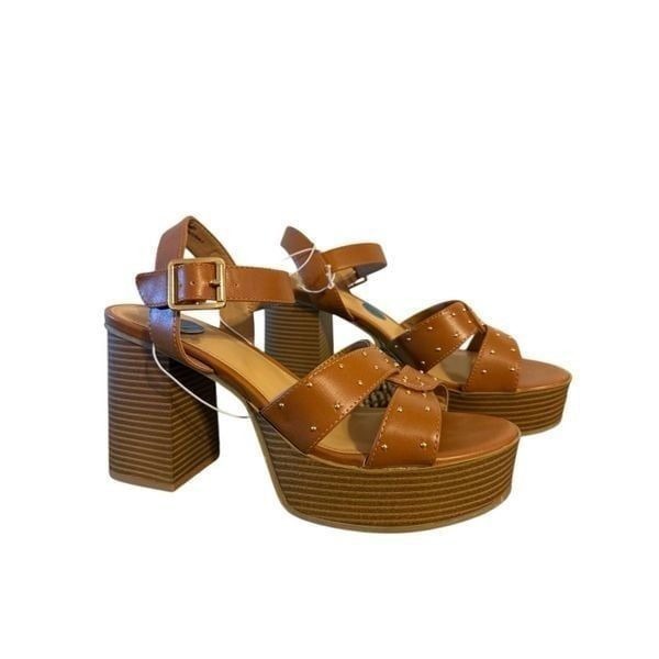 Brand New Report Haiti Platform Open Toe Brown Studded Ankle Strap Sandals 10