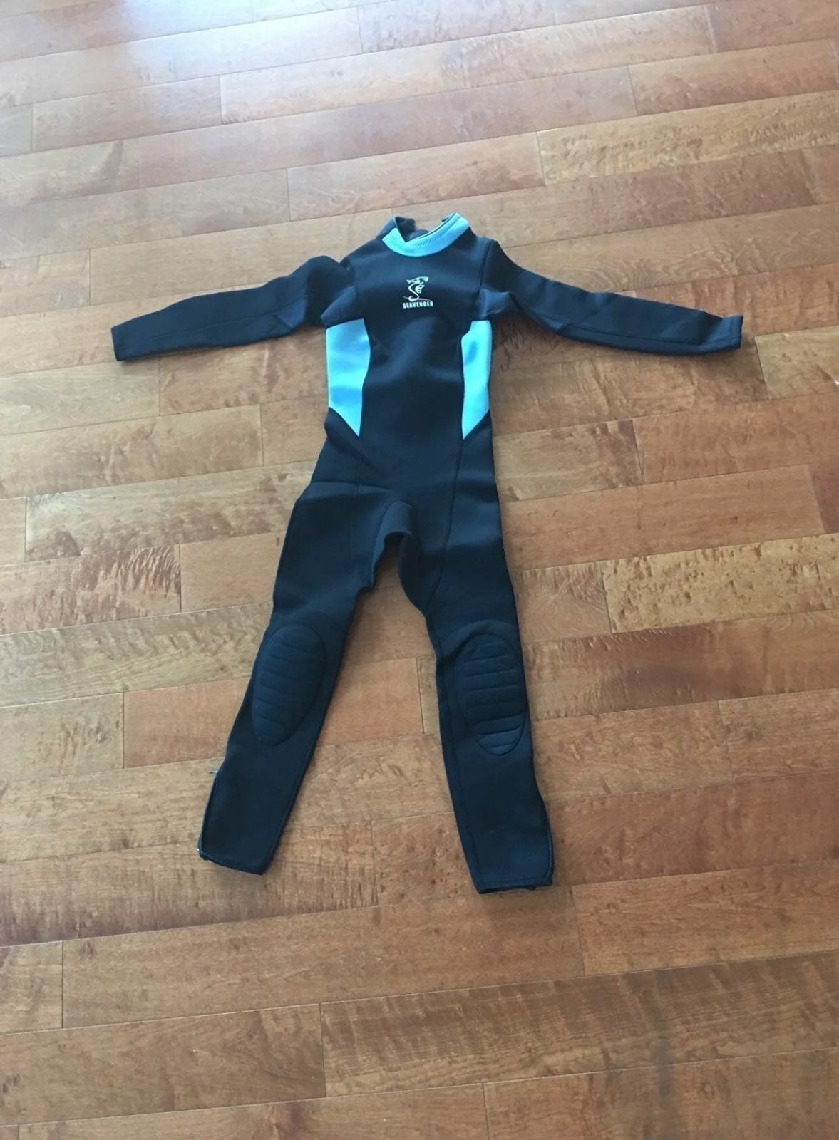 wetsuit