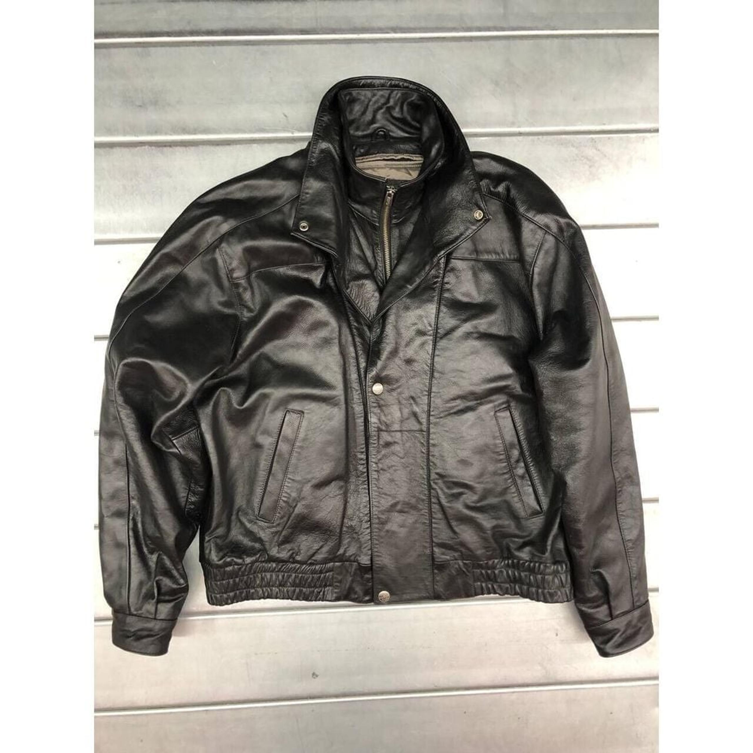 Wilsons Leather Bomber Jacket Mens XLT Black Moto Biker Heavy Quilted Lined