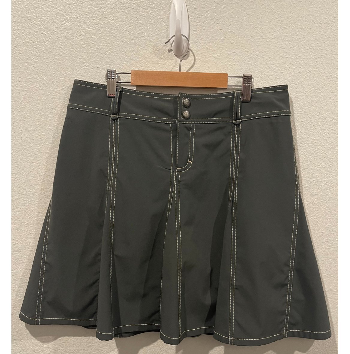 ATHLETA Activewear Grey Mini Skirt