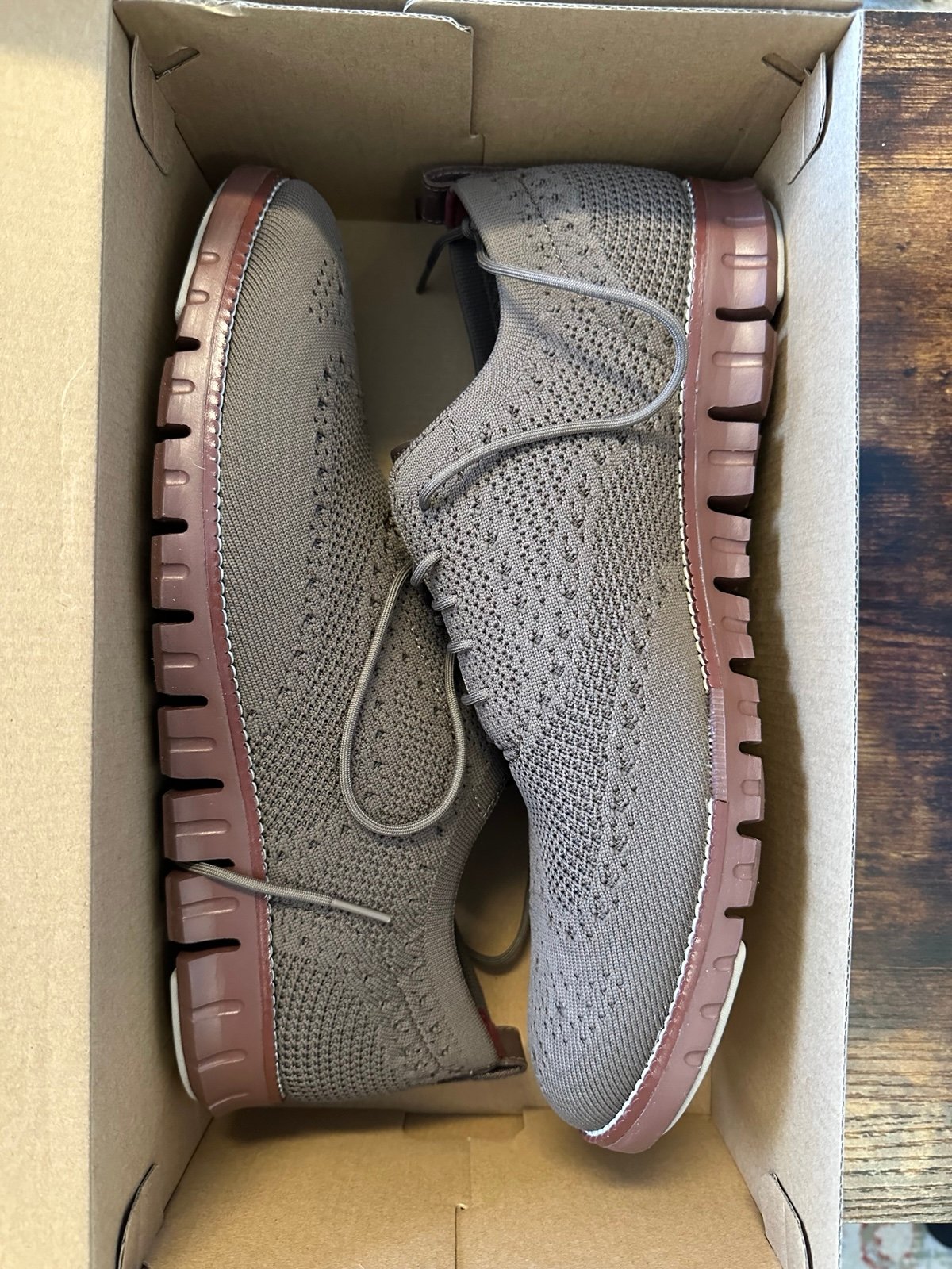 New in box Cole Haan zerogrand stitchlite oxford size 13