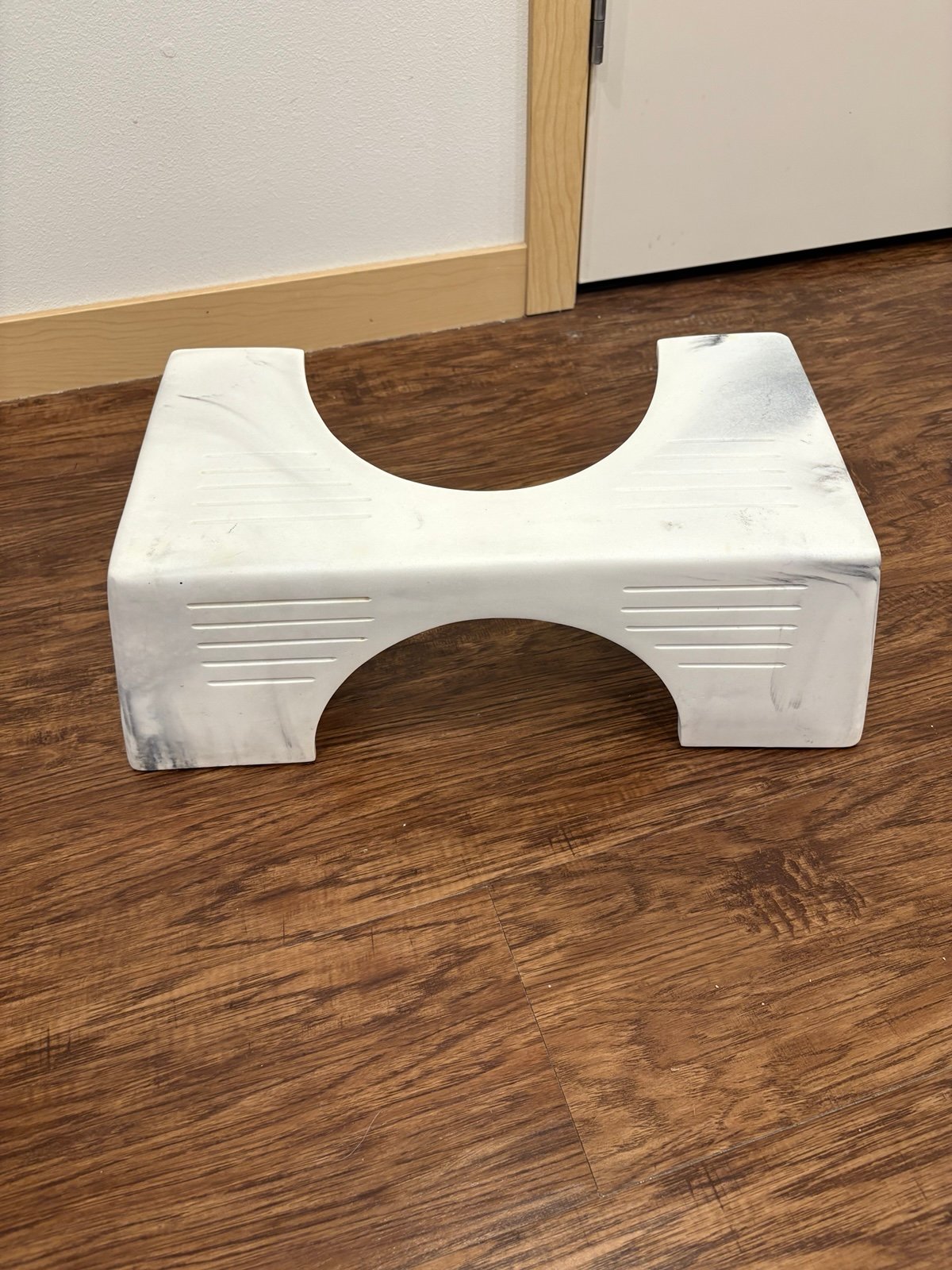 White marble squatty potty