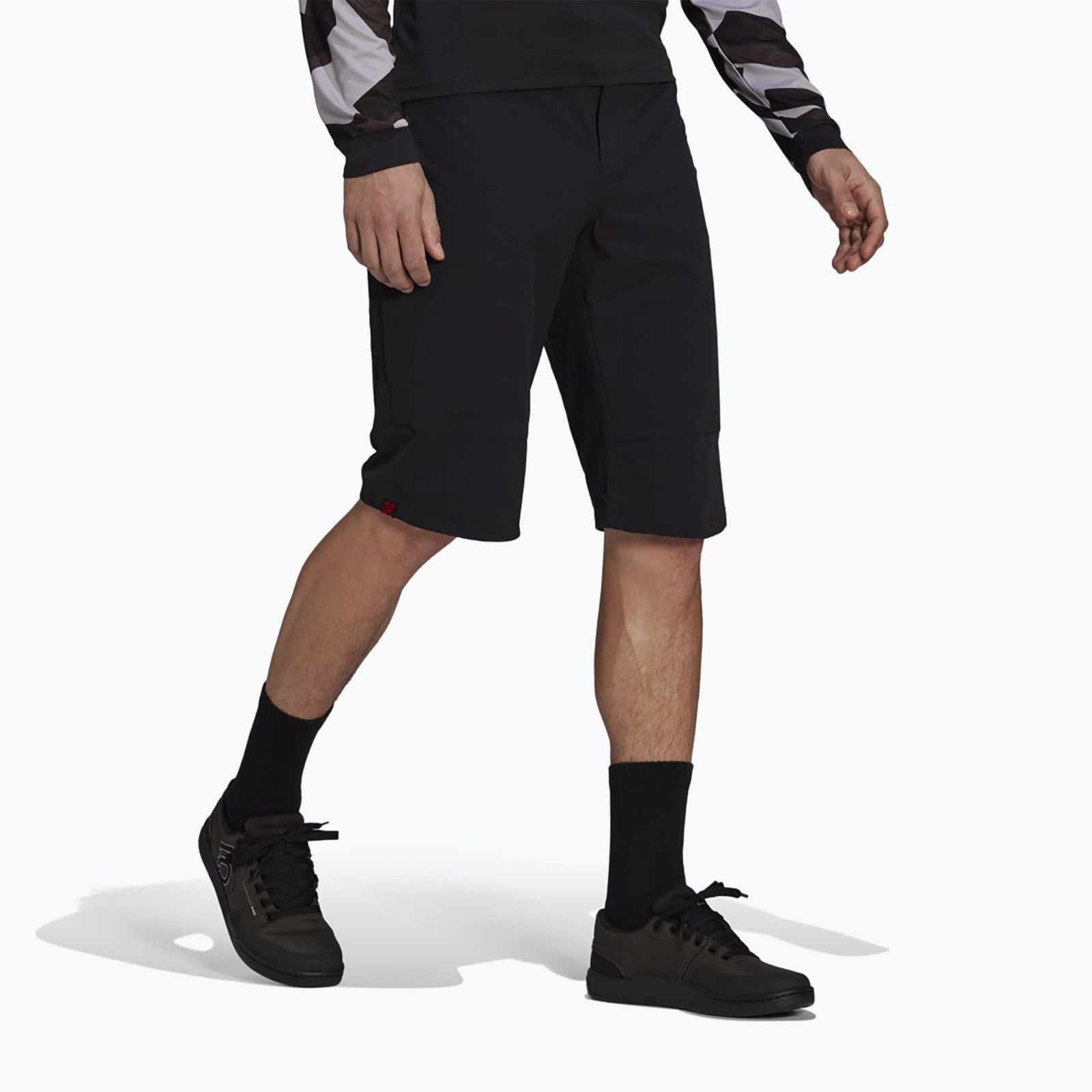 Men’s Size 32 Adidas Five Ten 5.10 Trail X Black Bermuda Cyclist Shorts GJ8439