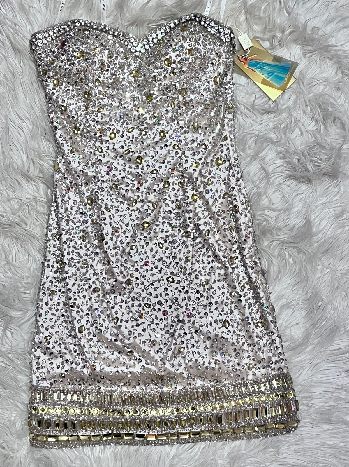 NWT Lara Design Stunning Dress