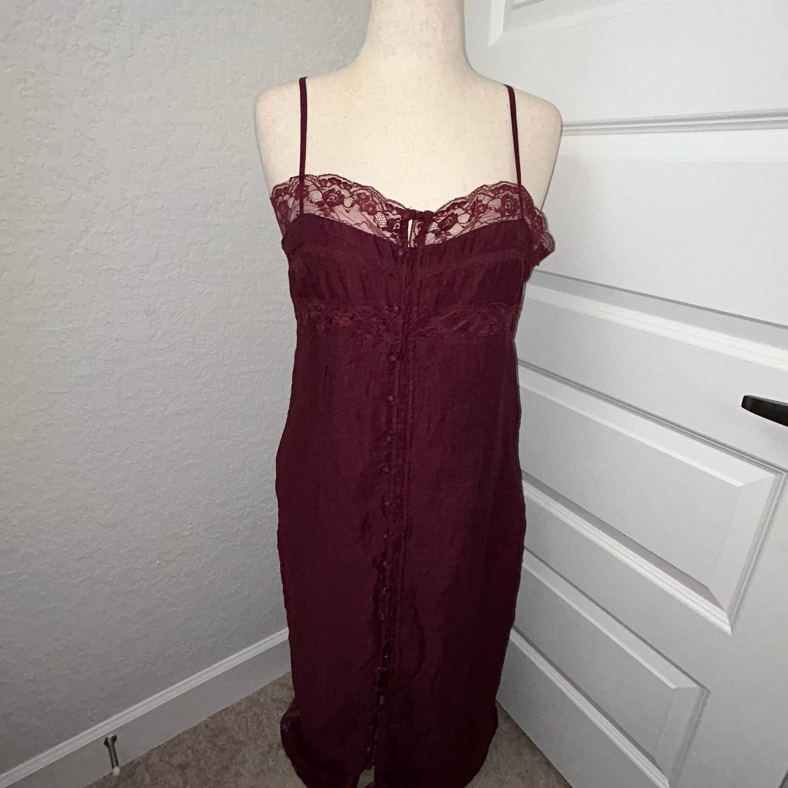 New, Lulus Lace Button Front Sleeveless Maxi Dress