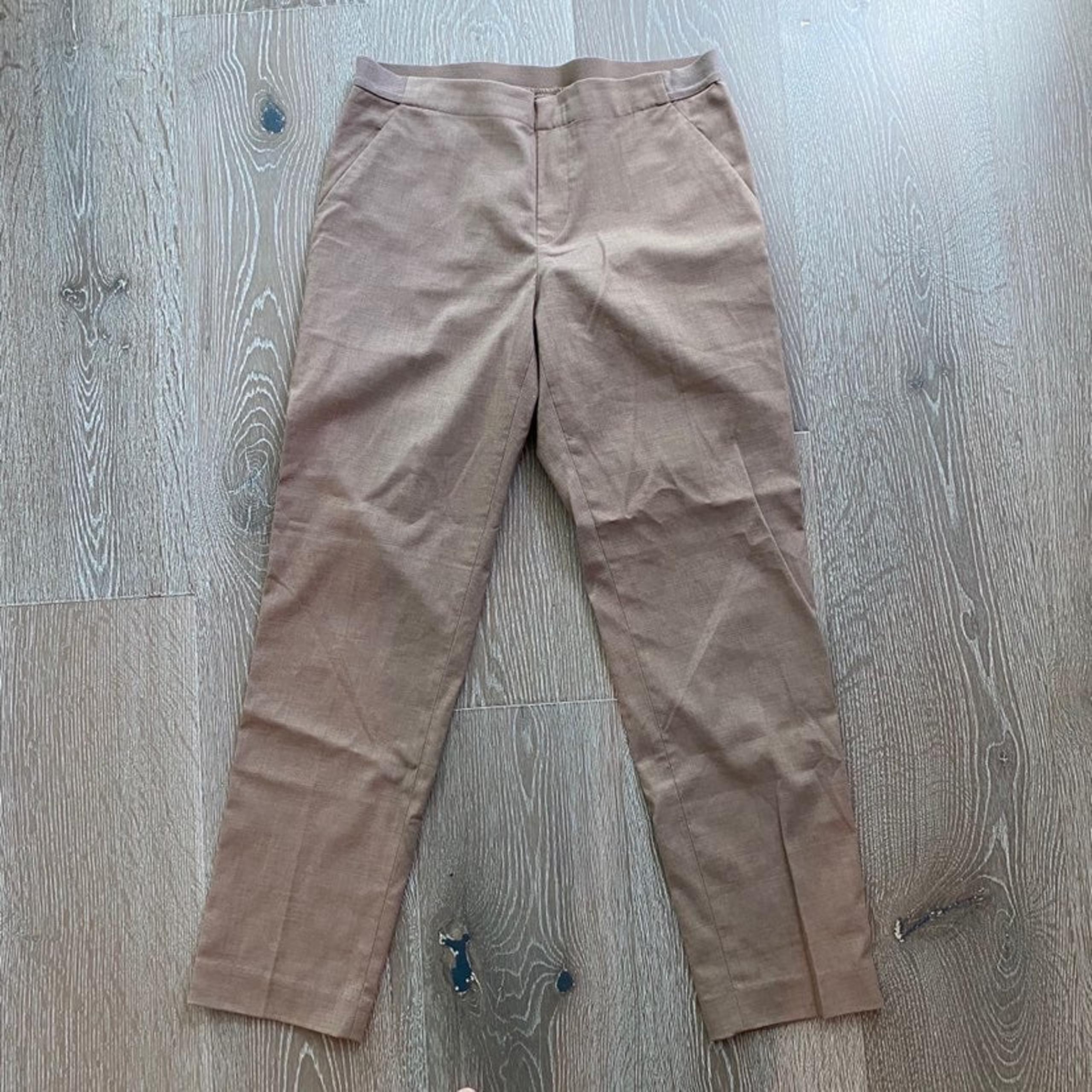 Uniqlo Slim Crop Pants